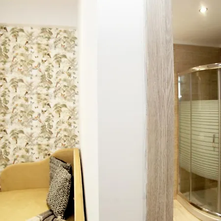 L G E Luxery Apartment Pefkochori