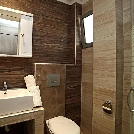 Apartment L G E Luxery Pefkochori