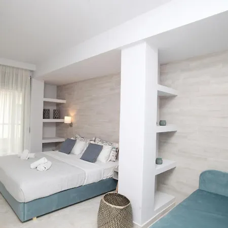 L G E Luxery Apartment Pefkochori
